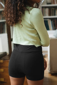 Super Glow Black Shorts
