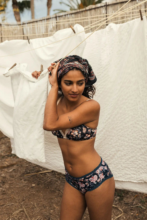 Shorty Eolia Charcoal Tropical Loon